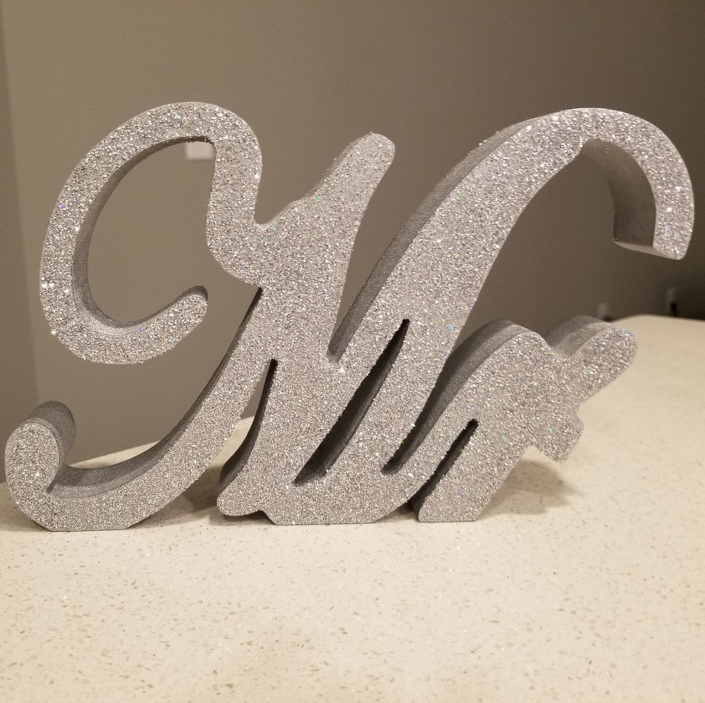 Mr. & Mrs. Wedding Sign